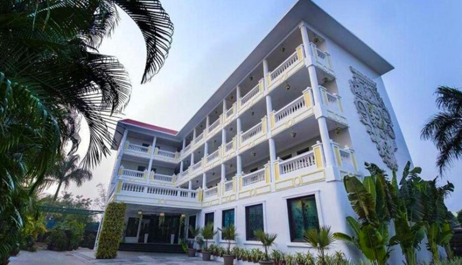 Hotel Royal Retreat Sambalpur Luaran gambar