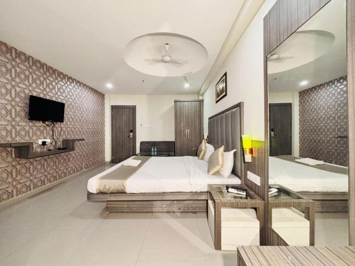 Hotel Royal Retreat Sambalpur Luaran gambar